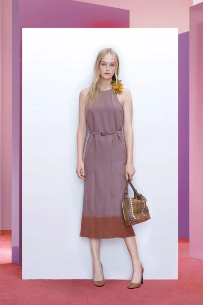 Look 4
